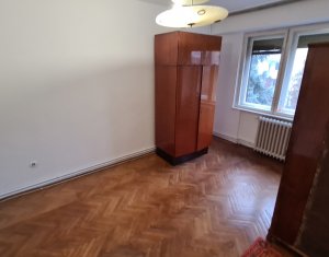 Apartament de 3 camere, confort sporit, finisaje clasice, Aleea Muscel !