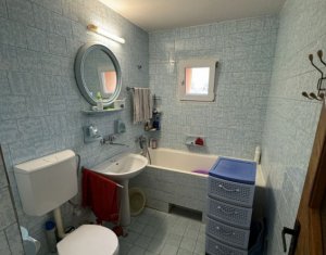 Apartament cu 3 camere, decomandat, Manastur, zona Kaufland
