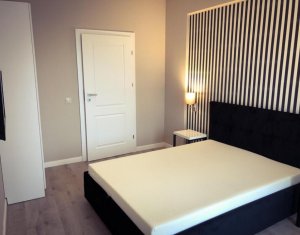 Apartament cu 3 camere, 70 mp, centru, zona liceului Nicolae Balcescu