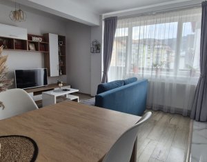 Appartement 3 chambres à louer dans Floresti