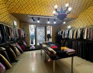 Spatiu comercial 95mp, 3 incaperi, zona magazin Central 