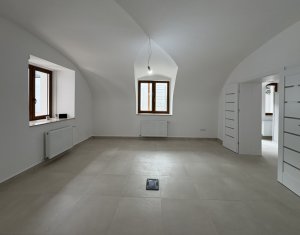Spatiu de birou, locatie ultracentrala, bd. 21 Decembrie 1989