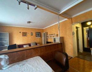 Inchiriere 3 camere Zorilor, zona Arhitectura