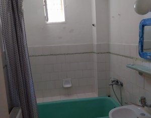 De inchiriat apartament cu 2 camere Piata Abator