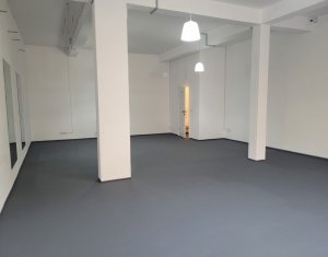 Spatiu comercial Floresti