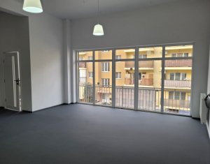 Spatiu comercial Floresti