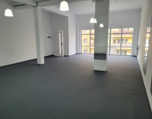 Spatiu comercial Floresti