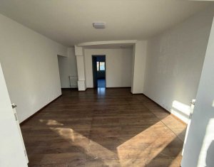 De închiriat: Spațiu comercial 75 mp, 4 camere, Mănăștur – Disponibil imediat