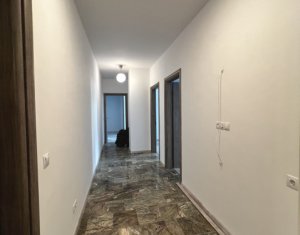 Apartament 119mp, 4 cam, 2 bai, 2 parcari, nemobilat, zona OMV Europa