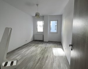 Apartament 119mp, 4 cam, 2 bai, 2 parcari, nemobilat, zona OMV Europa