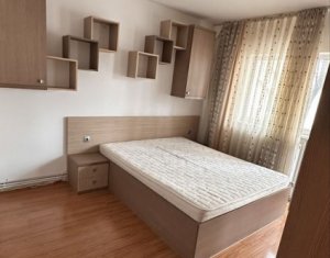 Apartament spatios de inchiriat, 4 camere, 2 bai, loc de parcare, Zona Marasti
