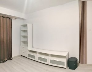 Apartament cu 1 camera, decomandat, Zona Plopilor