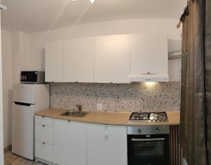 Apartament cu 1 camera, decomandat, Zona Plopilor