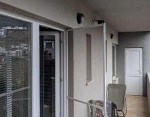 Apartament cu 3 Camere de Inchiriat in Floresti 