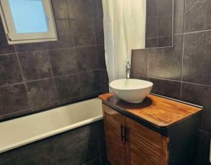 Apartament cu 3 camere, decomandat, Zona Marasti, 65 mp