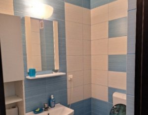 Apartament de inchiriat, 3 camere, parcare inclusa, Zona Sub Cetate