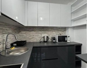 Apartament cu 2 camere in zona Vivo