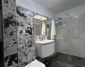 Apartament cu 2 camere in zona Vivo