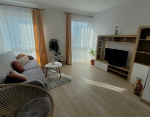 Apartament cu 2 camere de inchiriat, finisat modern, Zona centrala 