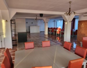 Inchiriere spatiu comercial restaurant / pensiune – Floresti.