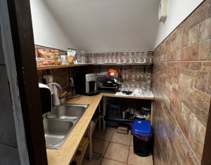 Espace Commercial à louer dans Cluj-napoca, zone Centru