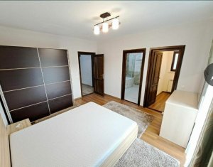 Duplex de inchiriat, 6 camere, Zona Europa