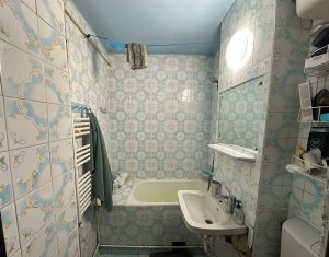 Apartament 2 camere, decomandat, zona Flora – Manastur, cu parcare inclusa