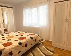 Apartament 3 camere, 2 dormitoare, 70,5 mp, logie, prima inchiriere