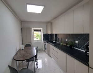 Apartment 3 rooms for rent in Cluj-napoca, zone Manastur