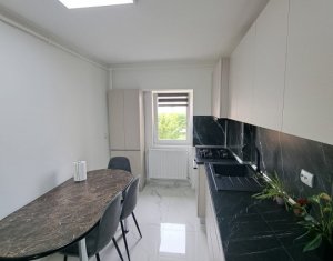Apartment 3 rooms for rent in Cluj-napoca, zone Manastur