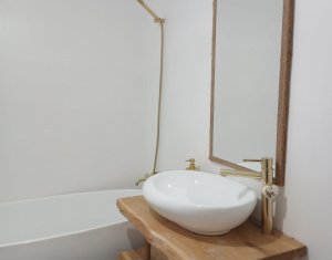 Apartment 2 rooms for rent in Floresti