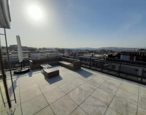 Appartement 3 chambres à louer dans Cluj-napoca, zone Buna Ziua