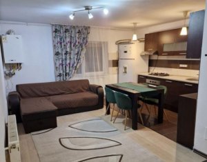 Apartament cu 3 camere semidecomandat Floresti
