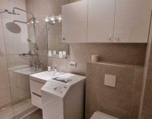 Apartament de lux cu 2 camere, parcare subterana, zona semicentrala