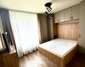Apartament cu 2 camere, decomandat, modern, zona  Iulius Mall
