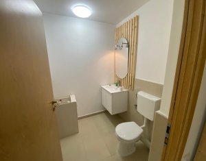 Spatiu comercial in zona Razoare
