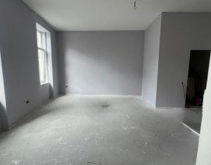 Espace Commercial à louer dans Cluj-napoca, zone Centru