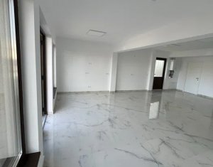 Spatiu comercial finisat – 70 mp, open space, pretabil multiple activitati