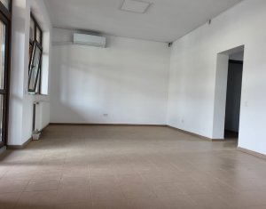 Spatiu comercial finisat – 80 mp, pretabil multiple activitati