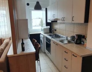 Apartament de inchiriat, 2 camere, ultracentral, garaj inclus