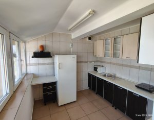 Apartament spatios cu 3 camere, decomandat, 115mp, zona Emerson