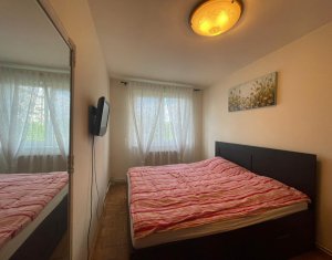 Apartament cu 3 camere, zona Iulius Mall