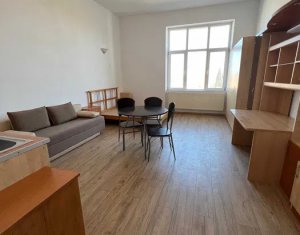 Apartament de inchiriat ultracentral, 1 camera, Piata Unirii