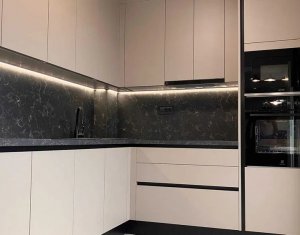 Apartament cu 2 camere, 2 parcari, Elite City
