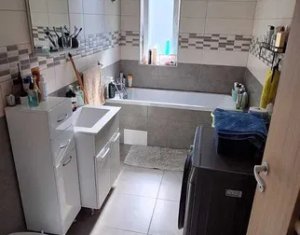 Apartament de inchiriat, 2 camere decomandate, Zona Eroilor, Floresti