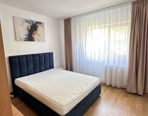 Appartement 4 chambres à louer dans Cluj-napoca, zone Marasti