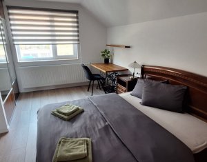Inchiriere apartament de lux in casa, Gruia, curte, finsaje premium