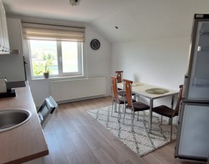 Inchiriere apartament de lux in casa, Gruia, curte, finsaje premium