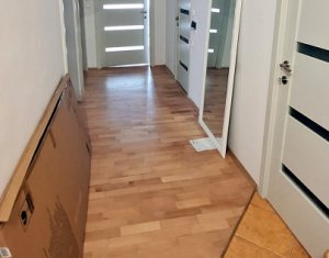 Lakás 3 szobák kiadó on Cluj-napoca, Zóna Plopilor