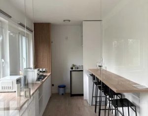 Bureau à louer dans Cluj-napoca, zone Gruia